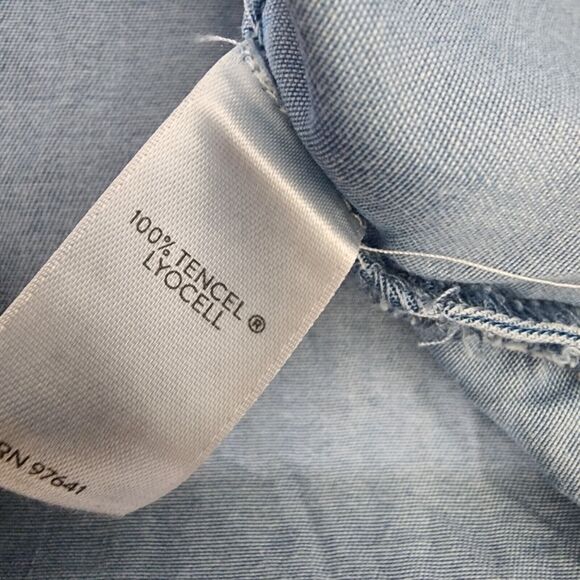J Jill Denim Top XS Petite Chambray Tiered Ruffle Bell Sleeve Tencel Lyocell Blu - Picture 8 of 13